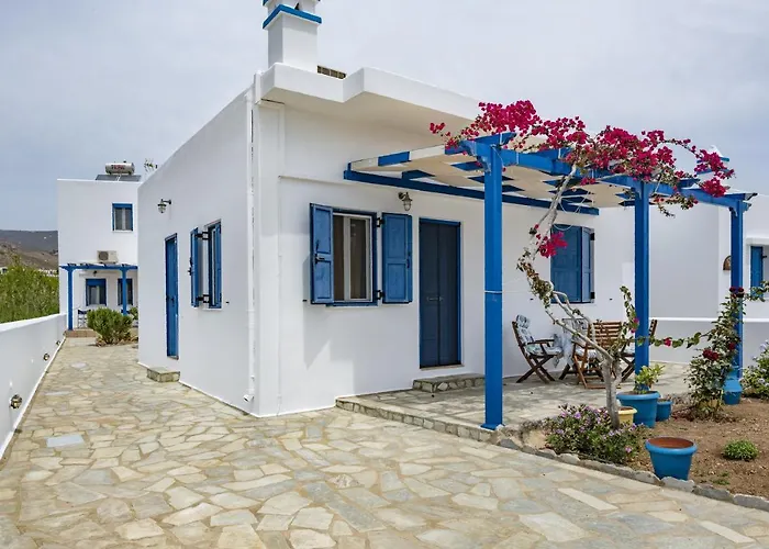 Studios Ninemia Serifos 2
